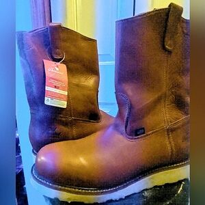 Thorogood American Heritage - Tobacco Pull-On Work boots men SZ 12, NWT.